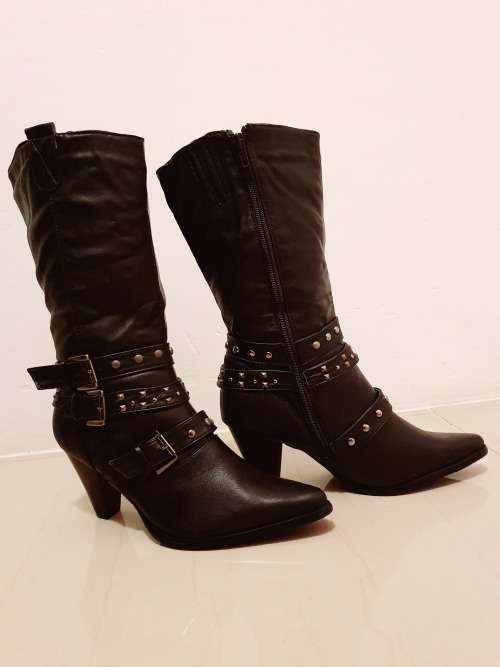 Latest Arrival - Stylish Pointed PU - Leather Knee High with Triple Buckle Sizes - 4 / 6 / 7 Brown