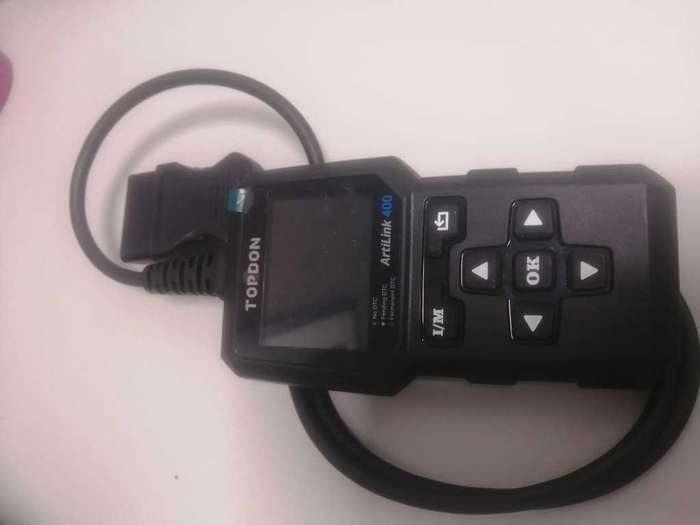 AL400 OBD2 Scanner, Full OBDII Code Reader, Check Engine Light Scan Tool, Car Scanner with DTC Looku