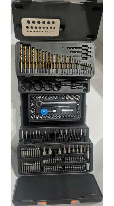 180 Piece Razor Socket Set And Drill Bit Set
