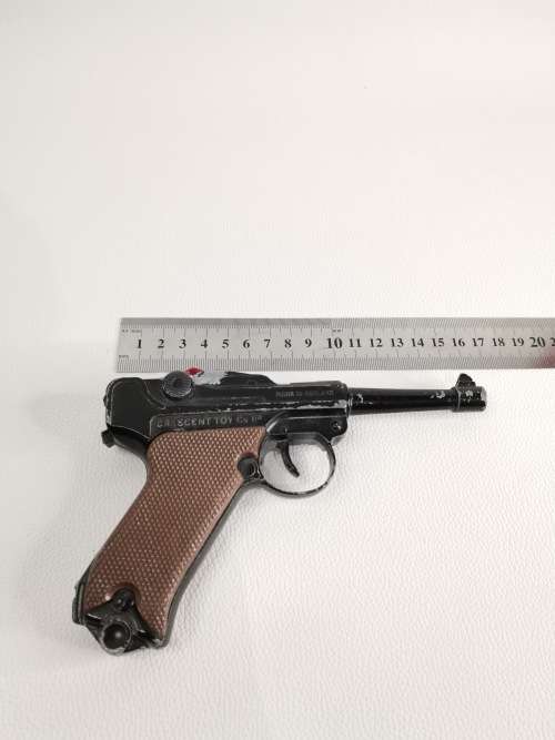 RARE LUGER MADE IN ENGLAND GUN STILL WORKS!!!