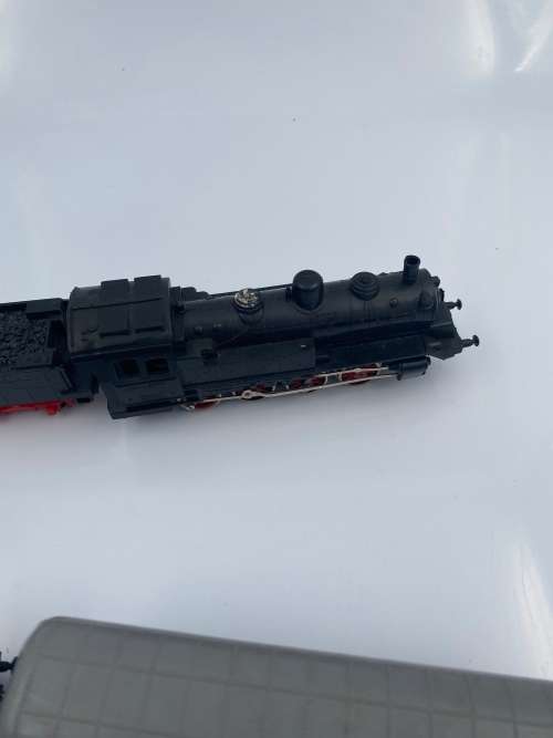 LARGE COLLECTION OF LIMA TRAINS SETS BID FOR ALL 2 LOCOMOTIVES!!!!!
