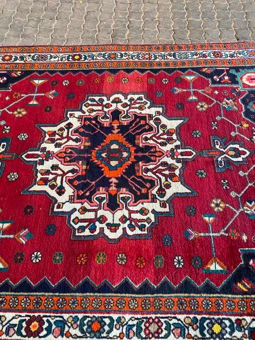 VINTAGE LARGE 253CM X 167CM STUNNING FAZA CARPET HIGHLY DETAILED IN GOOD COLLECTION!!!!!