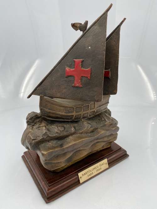 BRONZE BORTOLOMUE DIAS 1488-1988 SHIP SOLID 24CM TALL !!!!