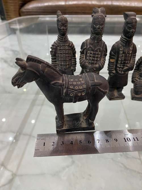 TERACOTA FIGURES BID FOR ALL !!!