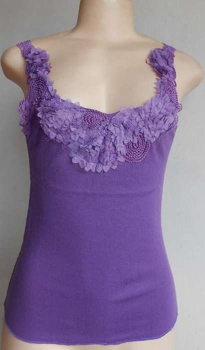 Lovely Top  Size 32/34
