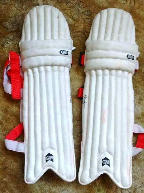 GM michael vaughan batting pads  for kids