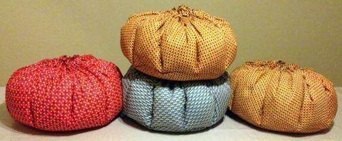 SPECIAL OFFER ! -SLOW COOKER BEAN BAG - ENERGY SAVER - IDEAL XMAS GIFT FOR STAFF , FAMILY & FRIENDS