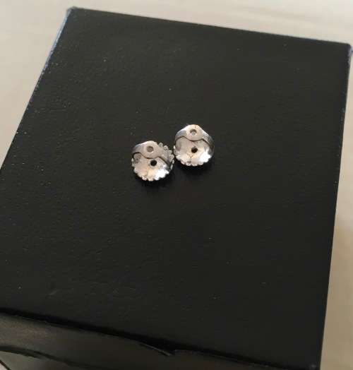.700Ct Diamond Cluster Earrings. 9k Solid White Gold. G-H / SI2-SI3 * In stock*