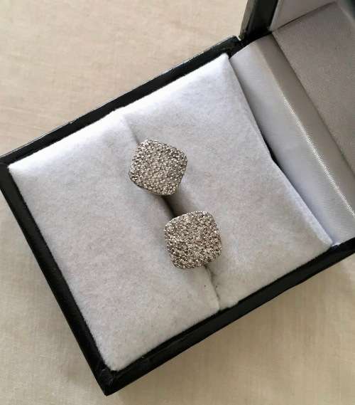 .700Ct Diamond Cluster Earrings. 9k Solid White Gold. G-H / SI2-SI3 * In stock*