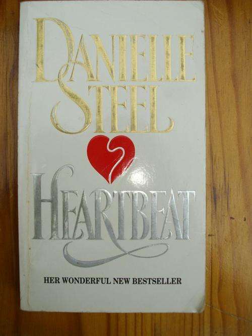 DANIELLE STEEL - HEARTBEAT