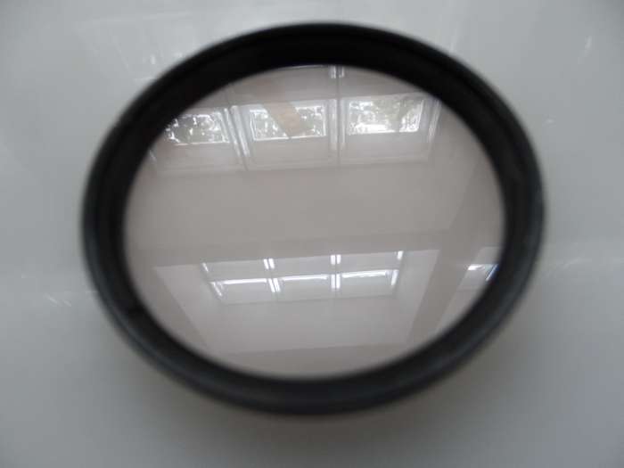 IZUMAR  1A 52 mm SCREW IN FILTER , NO CRACKS, OR SCRATCHES R25.00