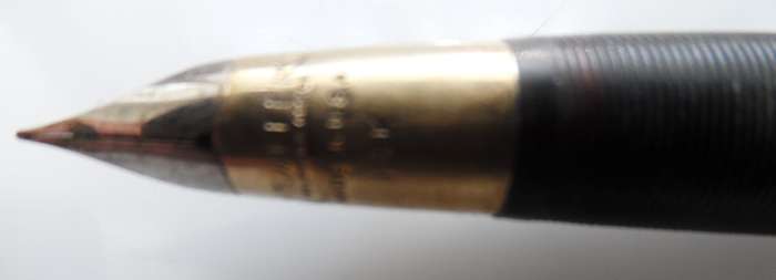 VINTAGE SHEAFFERS FOUNTAIN PEN 14kt nib