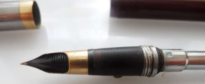 VINTAGE SHEAFFERS FOUNTAIN PEN 14kt nib