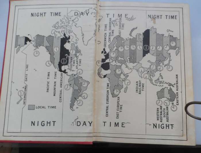 VINTAGE 1937 `THE WORLD A GENERAL GEOGRAPHY`for S A  schools J Dudley Stamp & J N Jamieson rare text