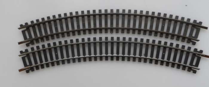 HO RAIL TRACKs , LIMA ITALY ,2 X 220 mm / 8 1/4 ins , CURVES  N3030 ,R360, <36 deg.