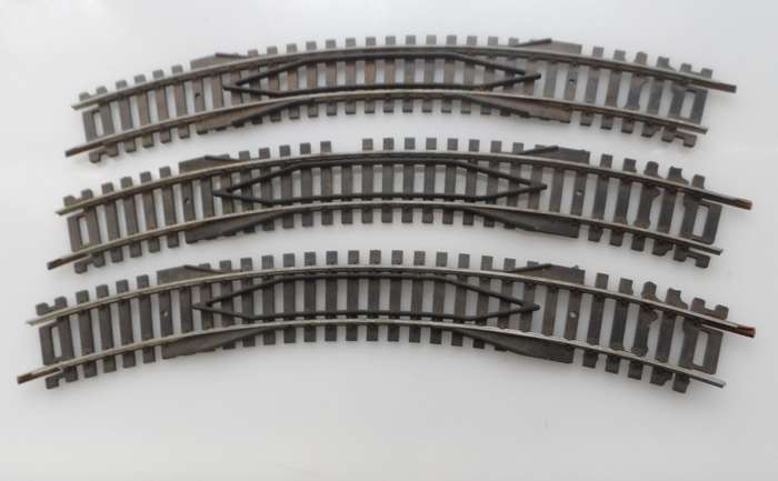 HO RAIL TRACKs , LIMA ITALY , 3 X RE-RAILERS 210 mm /  8 1/4 ins  , R360 , < 36 deg.
