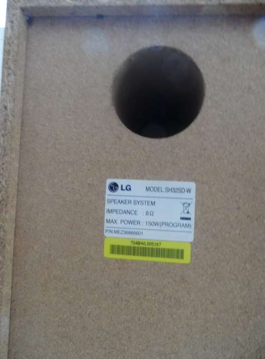 L G SUB WOOFER SH 32 SD-W