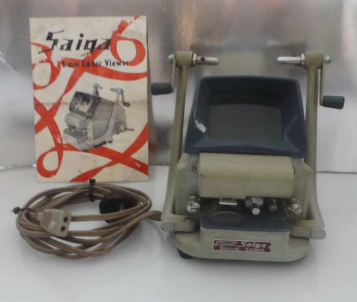 VINTAGE 1950, s SAIGA  8 mm FILM EDITOR  VIEWER  with manual