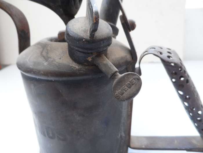 VINTAGE 1940,s , PRIMUS model No. 632 BRASS BODY BLOW TORCH  , STOCKHOLM SWEDEN