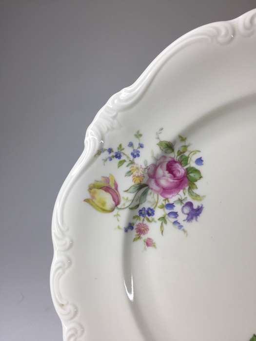 ROSENTHAL SELB-GERMANY  'POMPADOUR '  REPLACEMENT CAKE / SIDE PLATES  , 2 available   Pink & Yellow