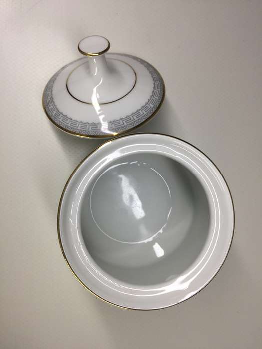 NORITAKE JAPAN LIDDED SUGAR BOWL   'NILE ' design  No. 6719