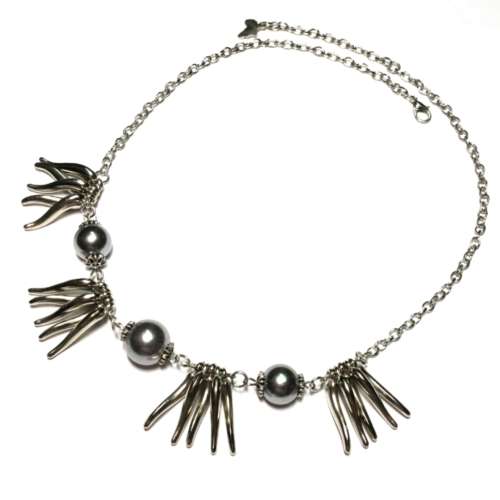 Necklace, European style Necklace- Tooth Necklace with Nacre - cultured pearls
