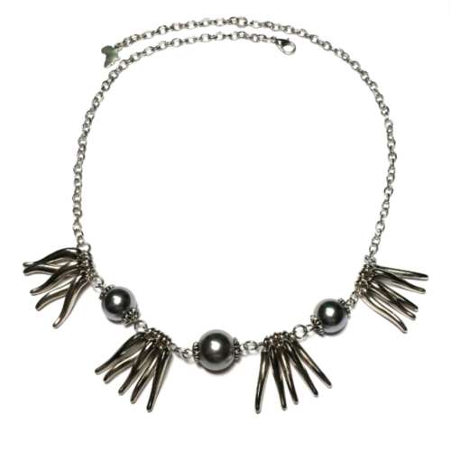 Necklace, European style Necklace- Tooth Necklace with Nacre - cultured pearls
