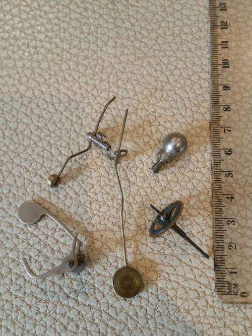 Clock - watch parts - gears - Watchmaker find your Treasure