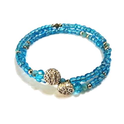 Bracelet, Crystal / Glass Bracelet with memory wire ( fits for any size )