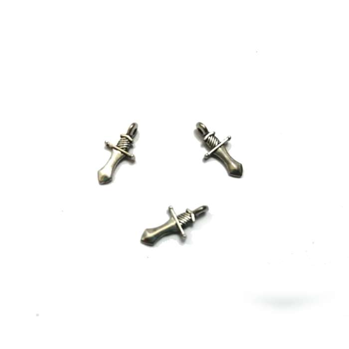 Pendant / Swart- Pendants - 3pcs - 16mm silver color / for crafting
