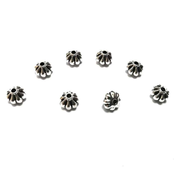 Beads / Metal Beads - 50pcs   - 8x6mm - Hole +/- 1.8mm / Beads for crafting