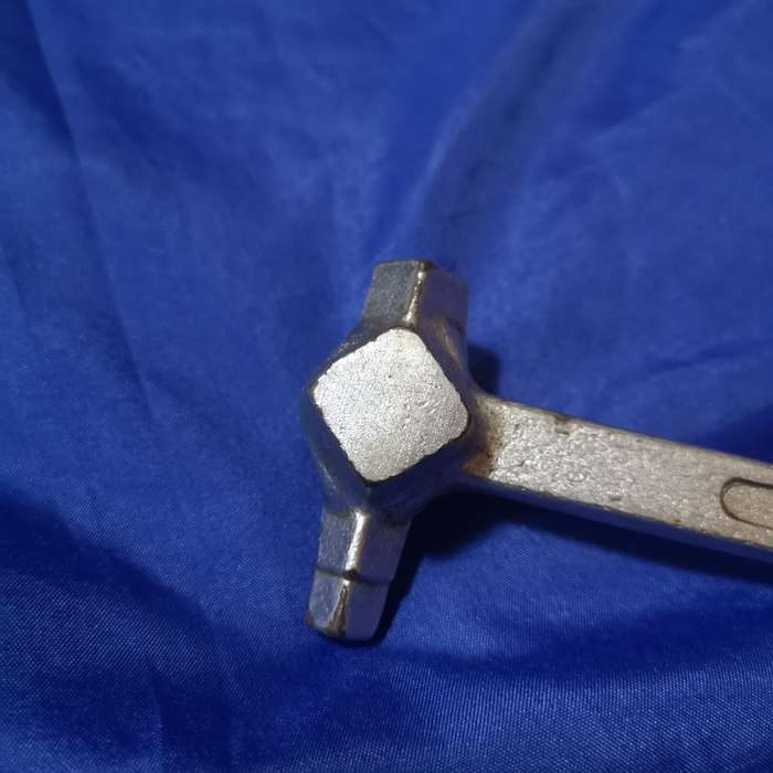 Original Heyco: Drain Plug Wrench 495. High Quality Chrome Vanadium
