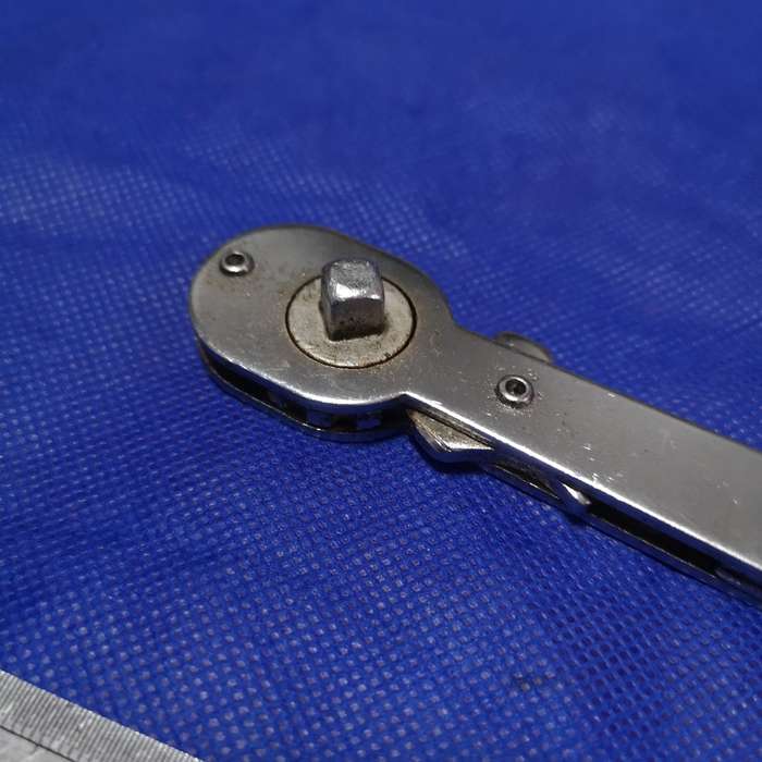 Vintage Flat Reversible Ratchet Wrench 1/4` Drive. Handy for tight spaces