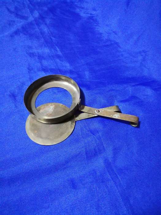 Brass lid for Sealing Wax Warmer pot. Vintage (Please note brass lid not the pot for sale)