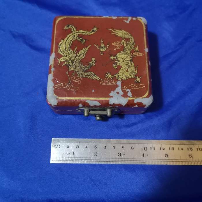 Antique Vintage CHINESE BRONZE FENG SHUI LON PON COMPASS Wood 5-Toed Dragon Box