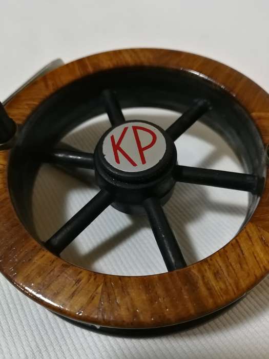 KP Reel Deluxe 4` Spinning Reel