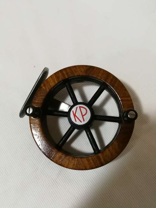 KP Reel Deluxe 4` Spinning Reel