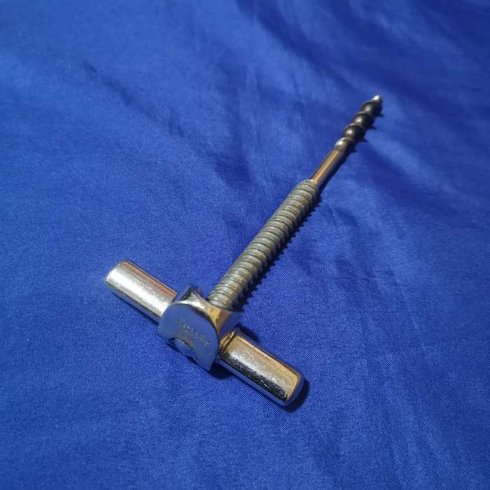 Vintage portable cork screw