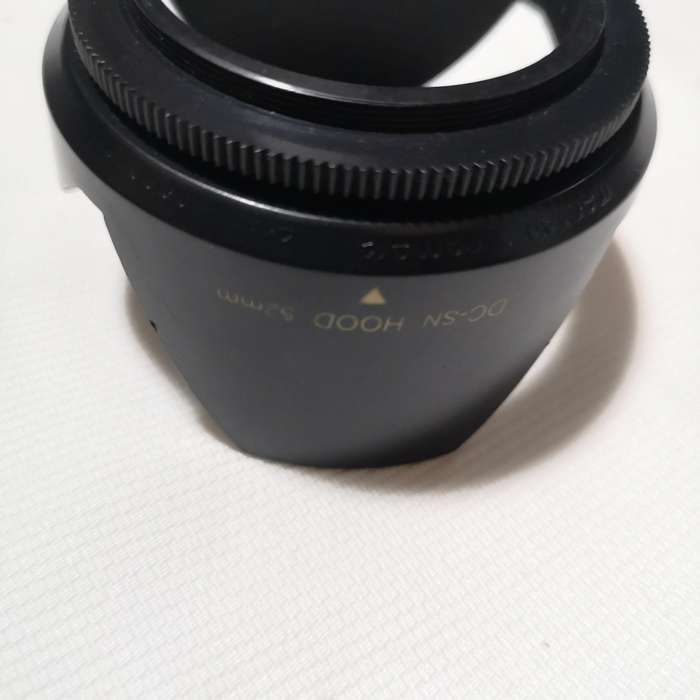 Lens Hood- Petal 52mm  (Generic)