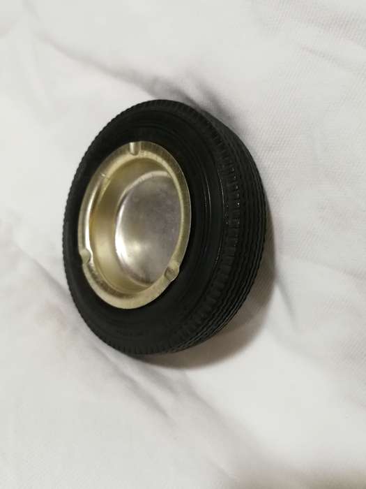 Vintage `India Super` metal insert tyre Ashtray 70s
