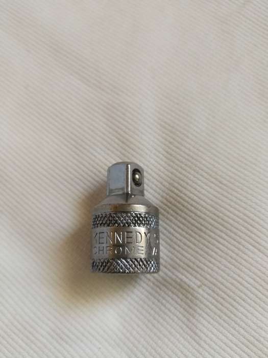 Kennedy 3/8 SQUARE MALE ADAPTOR to 1/2 SQ DR