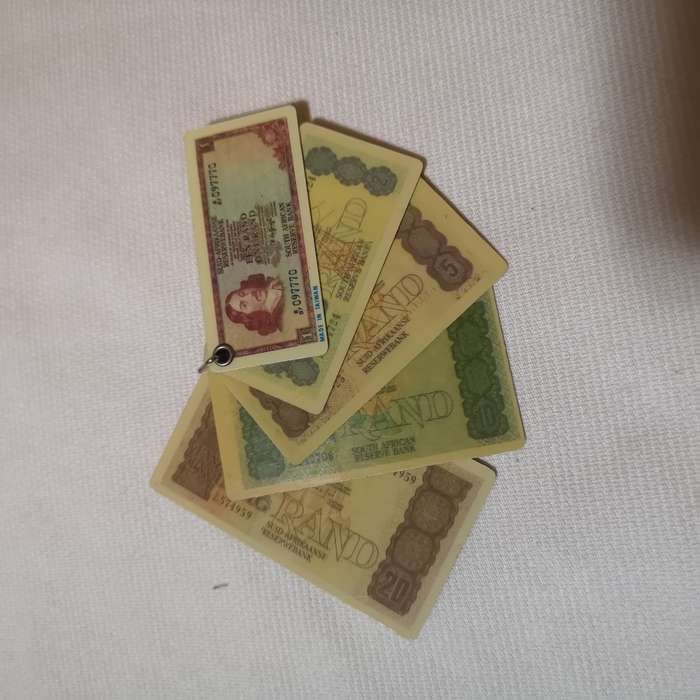 Vintage Keyring South African Banknotes Keychain