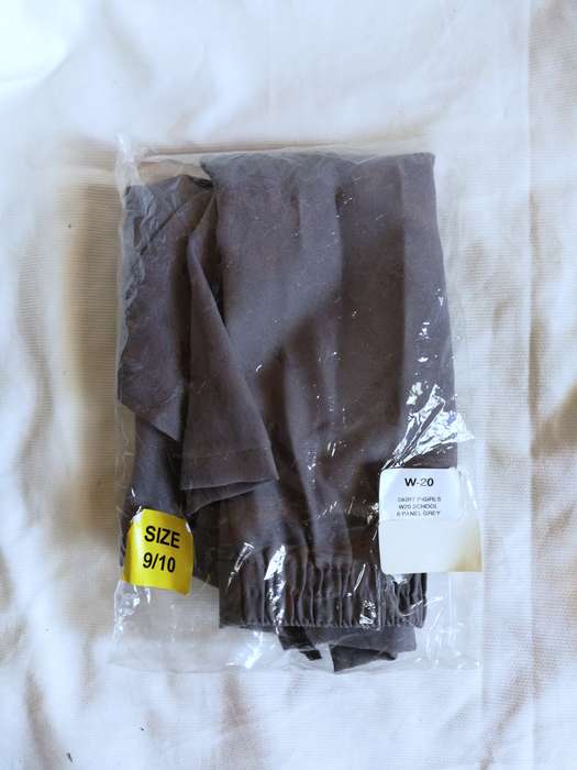 School Skirt Grey 9-10 size