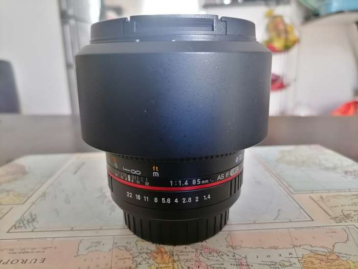 Samyang 85mm f1.4 ef mount