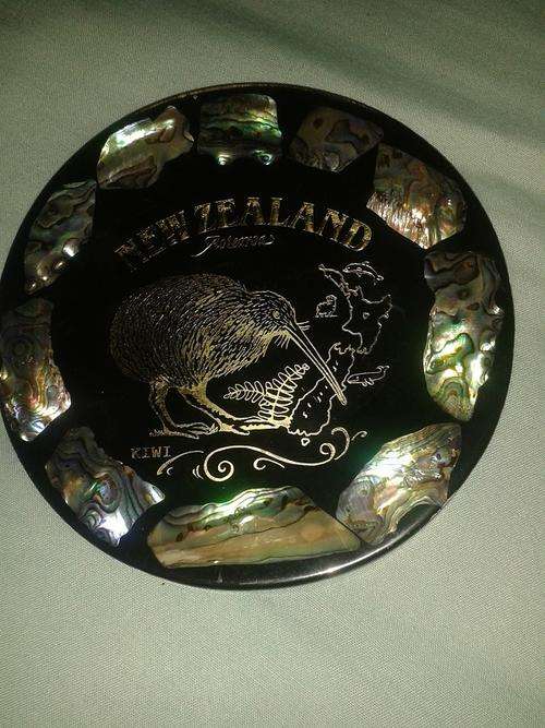 NEW ZEALAND PAU SHELL PLATE