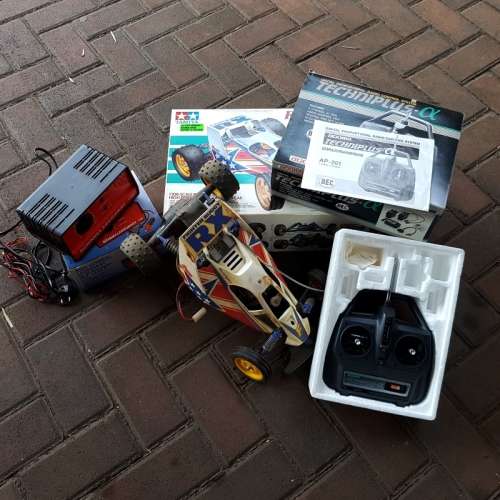Large TAMIYA Radio Control Buggy Combo (All Included