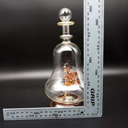 RARE!!!! Original Vintage 1970's English Mayflower Glass Sculpture "Resolution" !!!!
