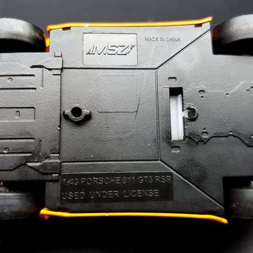 Detailed Die Cast Model 1:43 Porsche 911 GT3 RSR