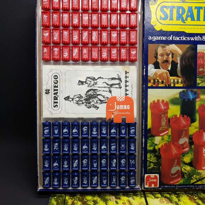 Original 1980 Vintage Stratego Board Game!!! (Boxed, Complete)