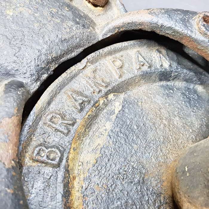 RARE!!! Antique Mandy Brakpan Cast Iron Corn Grinder !!!